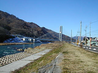 ハープ橋